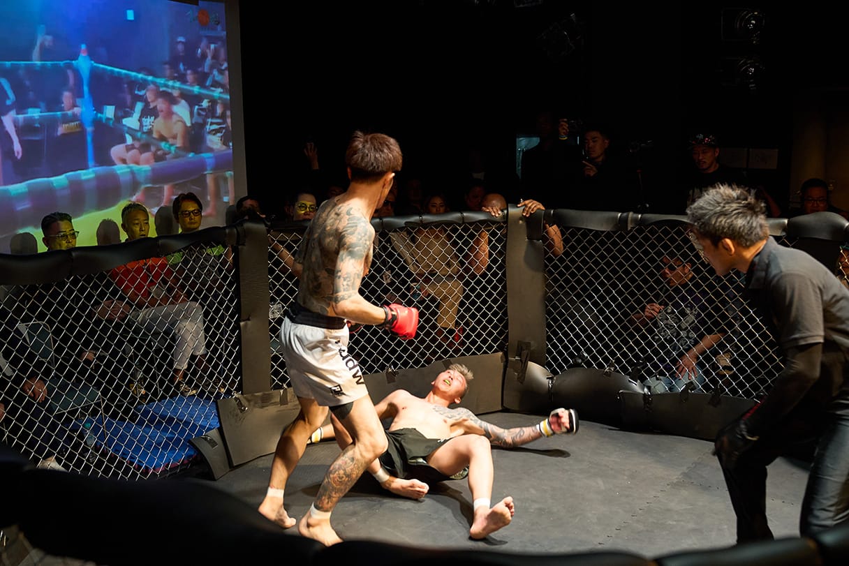 激突!地下格団体抗争戦―血しぶきと気炎に染まった喧嘩バトルの全貌の画像15